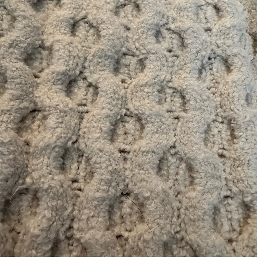 J crew knitted sweater cream colored size small crew neck - Picture 2 of 5
